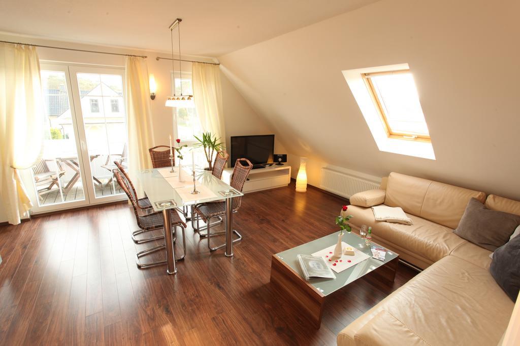 Aparthotel Haus Amo Solem Dierhagen Pokoj fotografie
